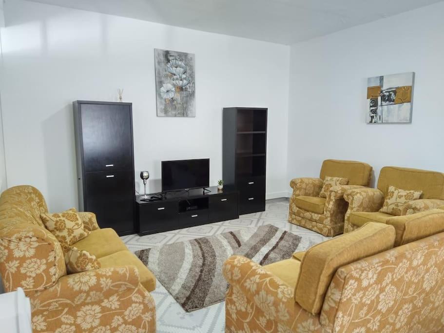 Rua De Baixo Apartments Calheta  Bagian luar foto